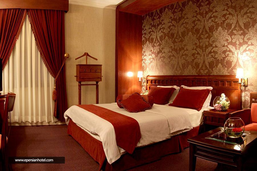 هتل آبان مشهد اتاق دو تخته دابل