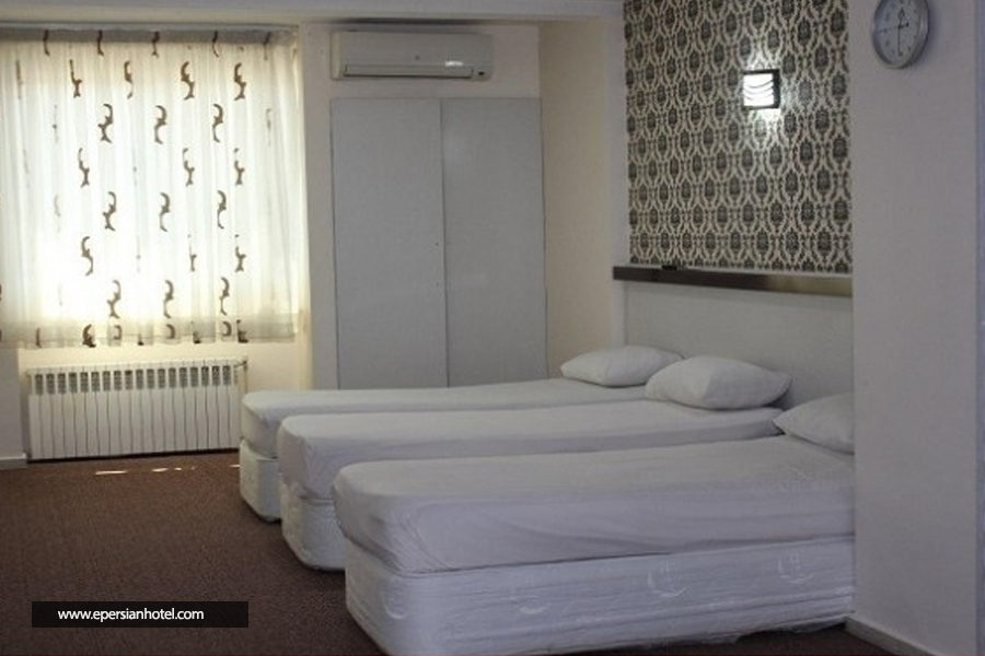 هتل آفریقا مشهد اتاق سه تخته