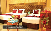 aqiq-razavi/rooms/four-bed-room.jpg