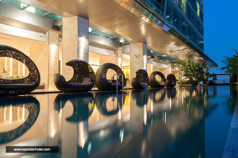 هتل استین ماکاسان بانکوک استخر