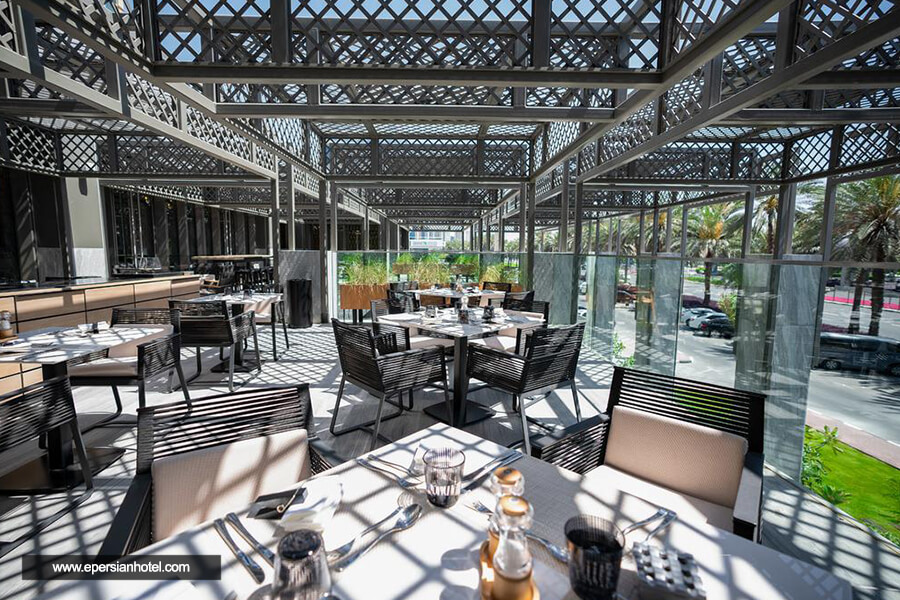 هتل البندر روتانا دبی رستوران