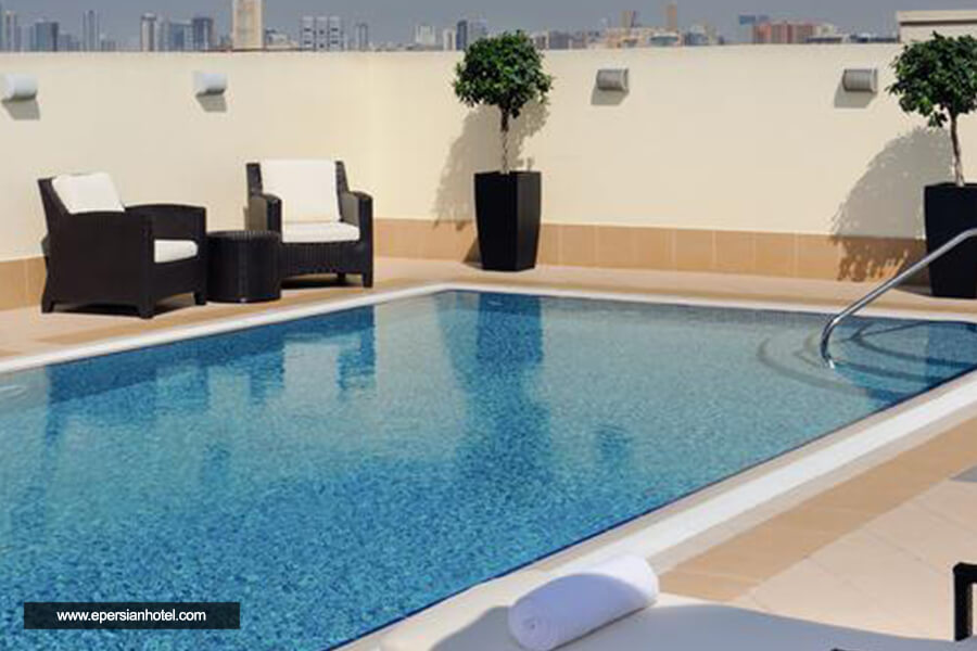 هتل آوانی دیره دبی استخر