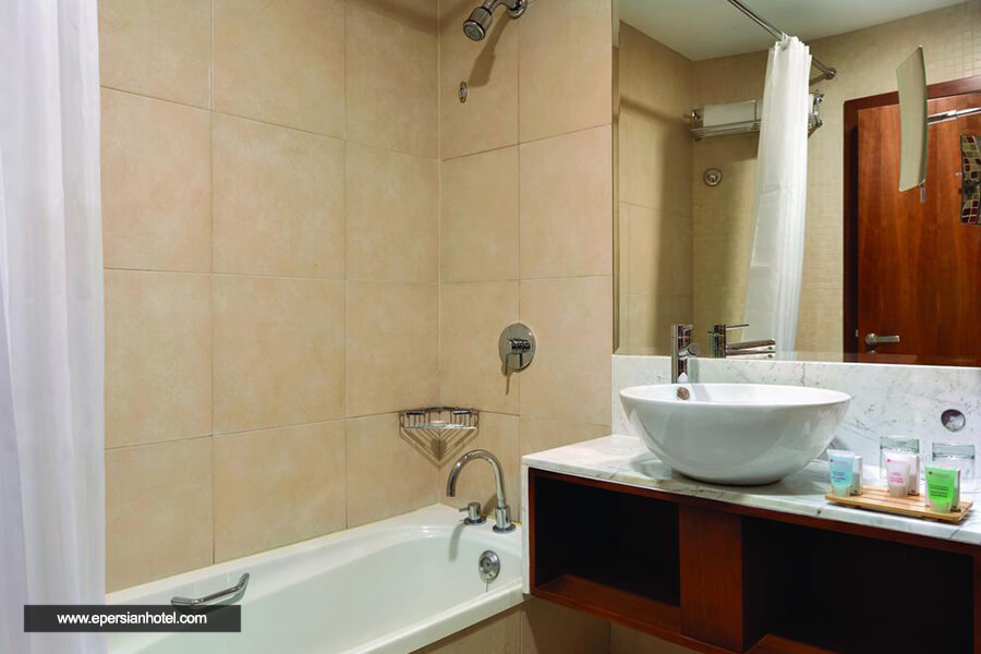 هتل کارلتون البرشا دبی حمام 