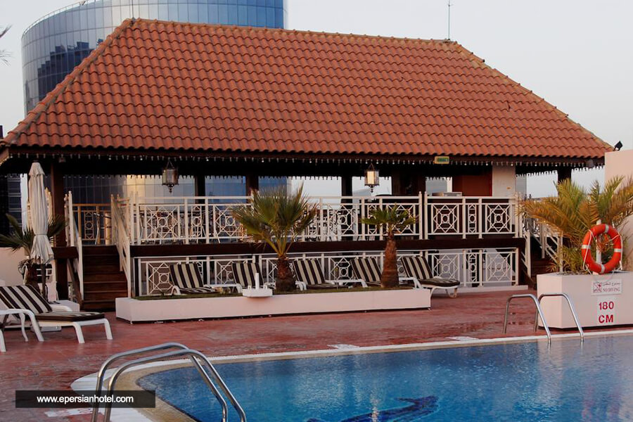 هتل کارلتون پالاس دبی استخر