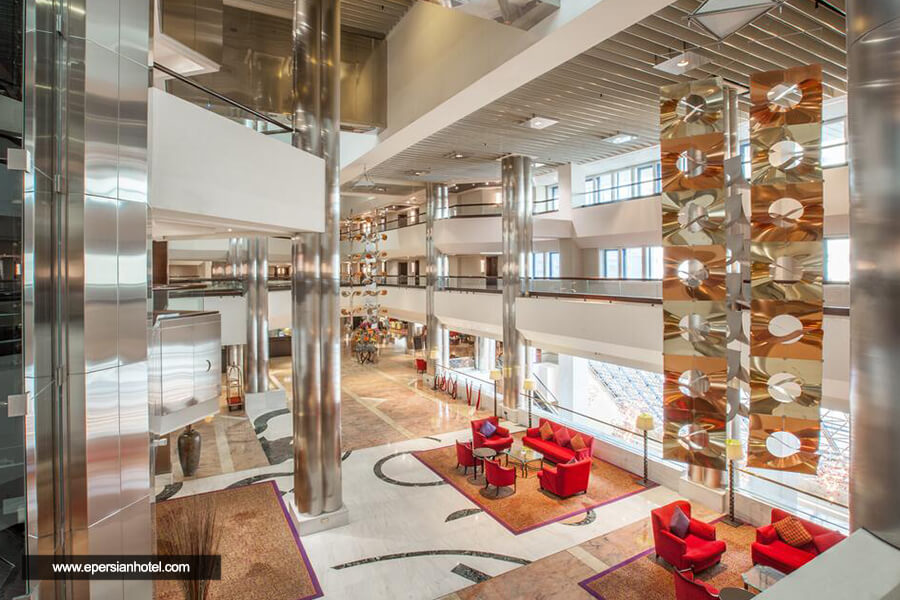 هتل کرون پلازا دیره دبی لابی