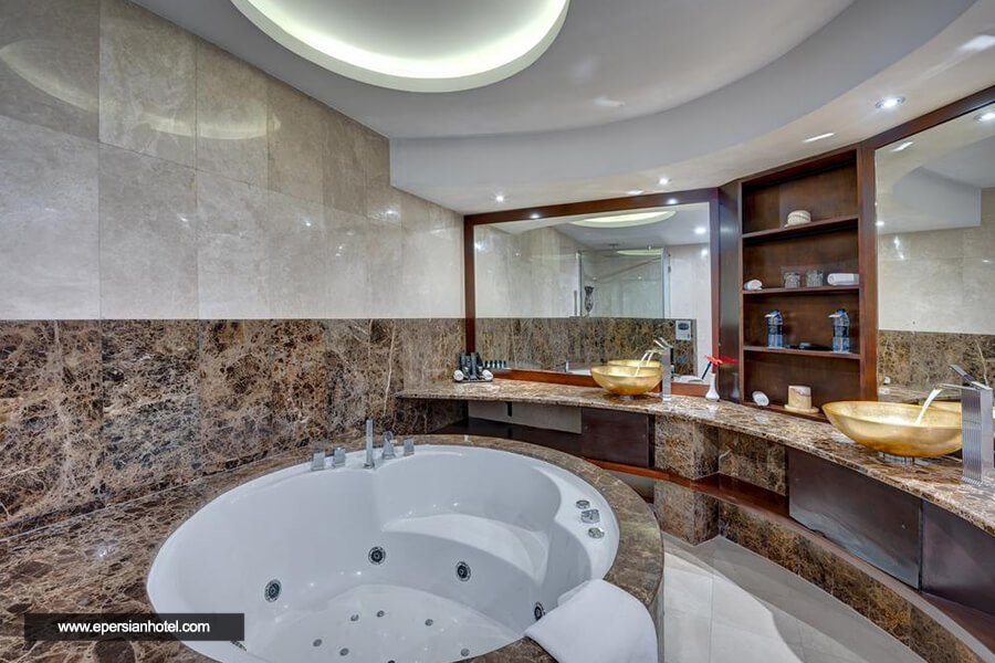 هتل قایا گرند دبی حمام 