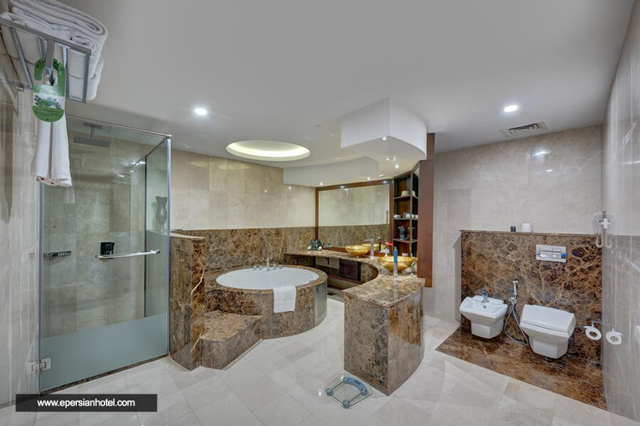 هتل قایا گرند دبی حمام