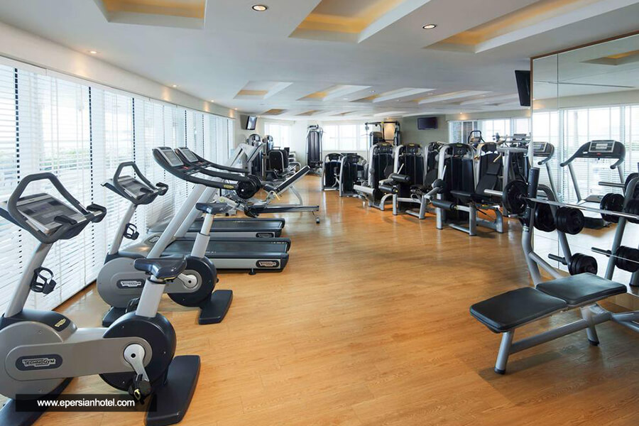 هتل نووتل البرشا دبی باشگاه