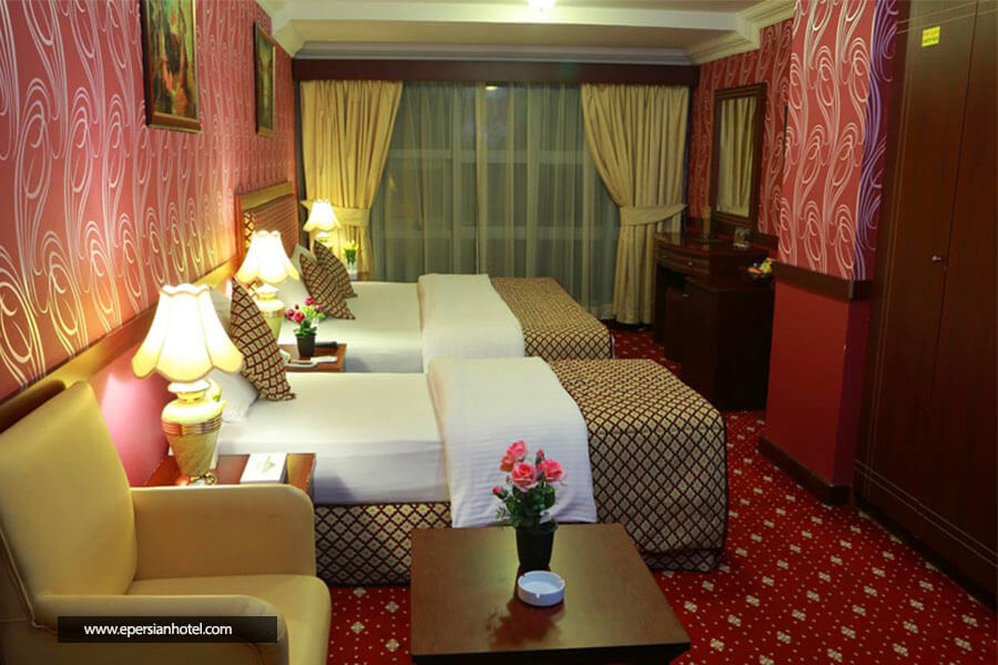اتاق سه تخته هتل صدف دبی