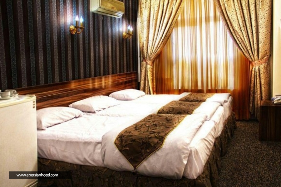 هتل ایلیا مشهد اتاق سه تخته