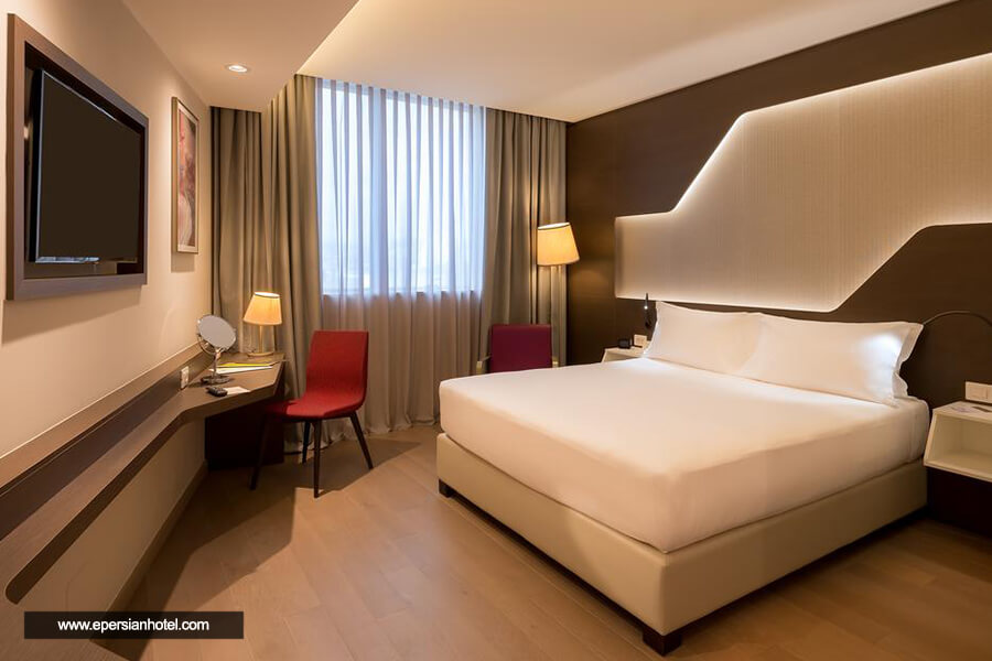 هتل دابل تری بای هیلتون سیتی سنتر ایروان اتاق دو تخته