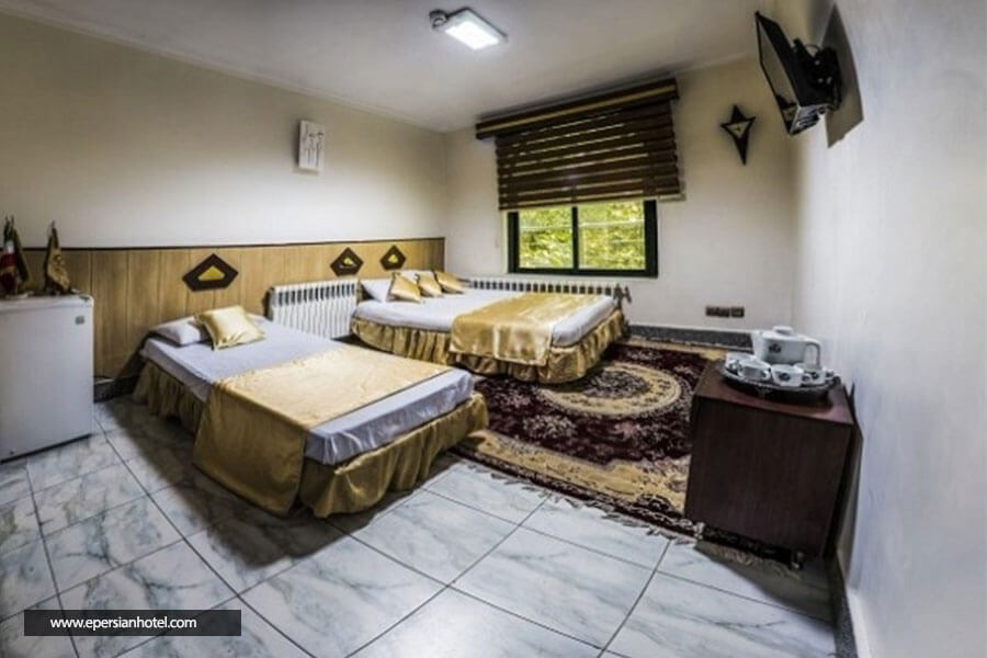اتاق سه تخته هتل طوطیا اصفهان