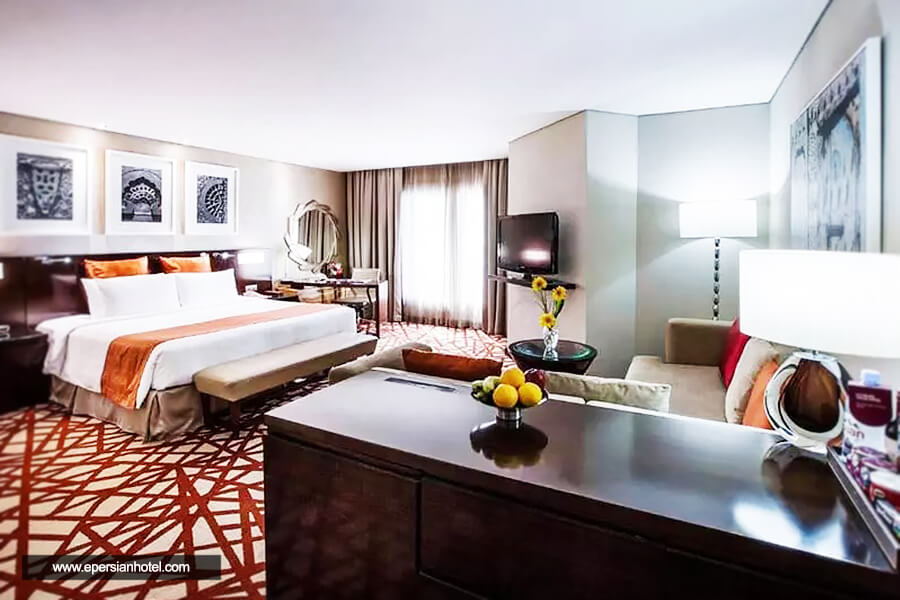 اتاق دو تخته هتل کرون پلازا دیره دبی
