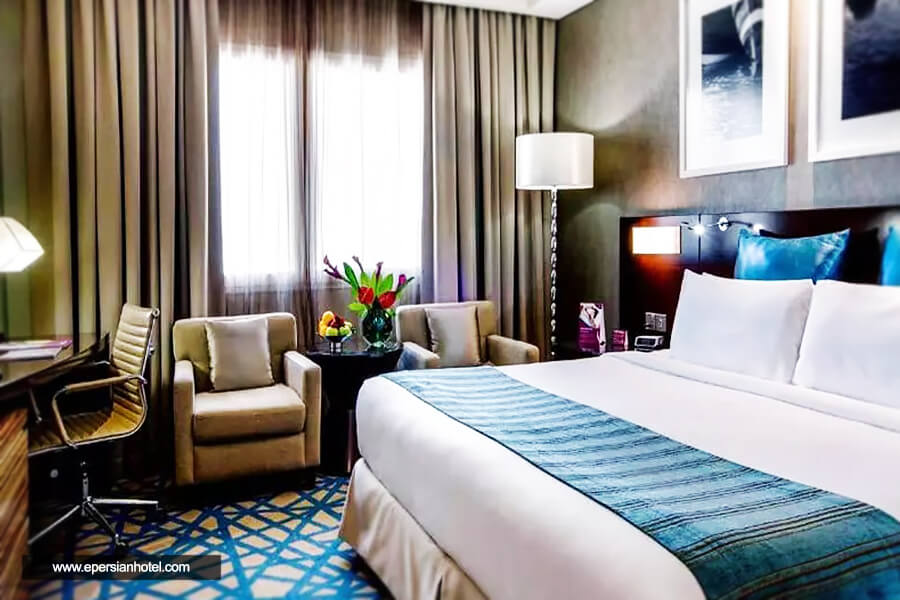 اتاق دو تخته هتل کرون پلازا دیره دبی