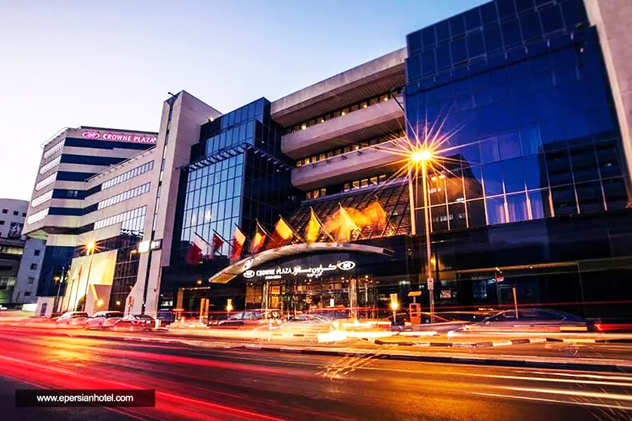 نما هتل کرون پلازا دیره دبی
