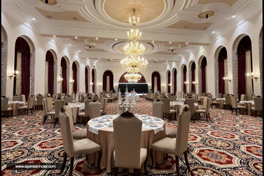 رستوران هتل اکسلسیور کیش