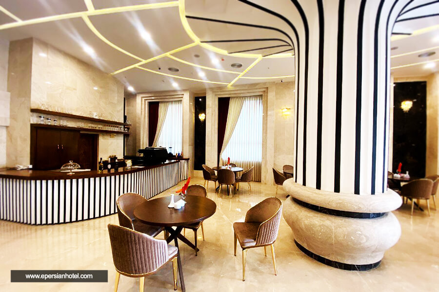 کافیشاپ هتل شکوه شارستان مشهد