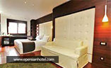 Family Triple Room 1 King Bed With Sofa Bed اترنیتی استانبول