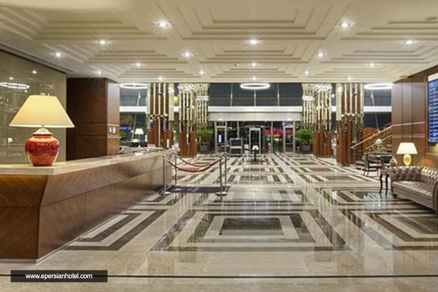 هتل دابل تری بای هیلتون آوجیلار استانبول لابی