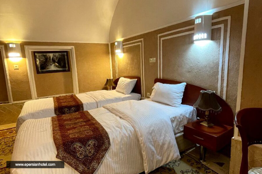 هتل کاروانسرای مشیر یزد اتاق