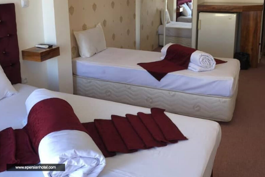 هتل خاور مشهد اتاق سه تخته