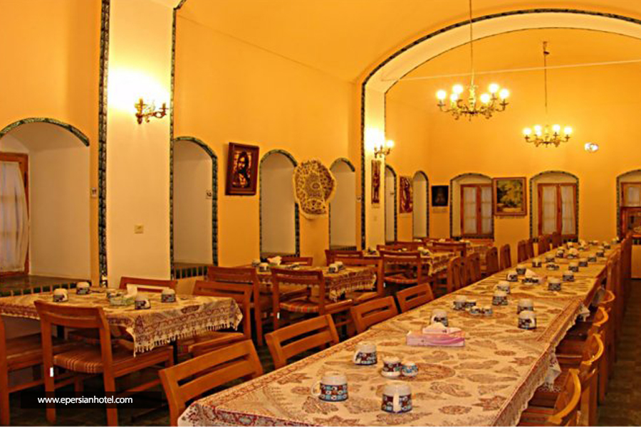 هتل مهمانسرا جهانگردی نائین رستوران