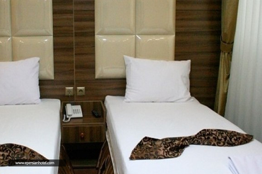 هتل کاظمین قم اتاق دو تخته