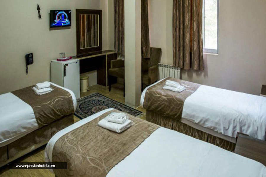 هتل کرمان کرمان اتاق سه تخته