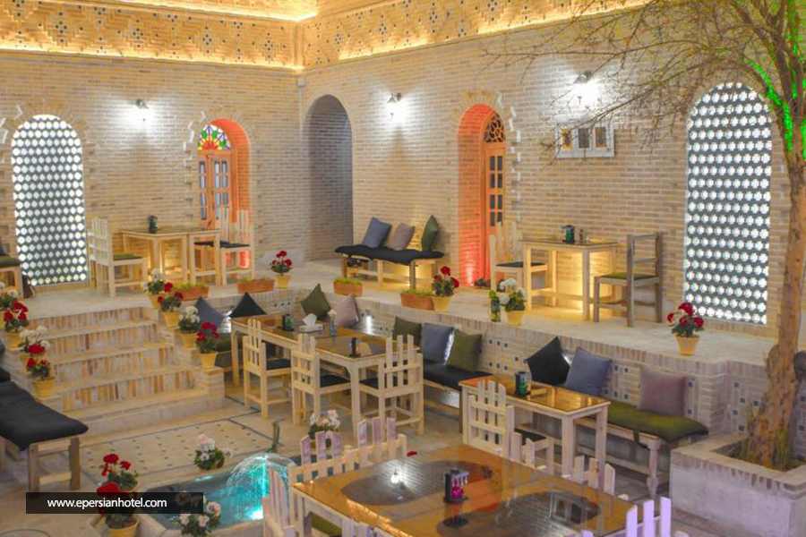 هتل شهباز کرمان رستوران
