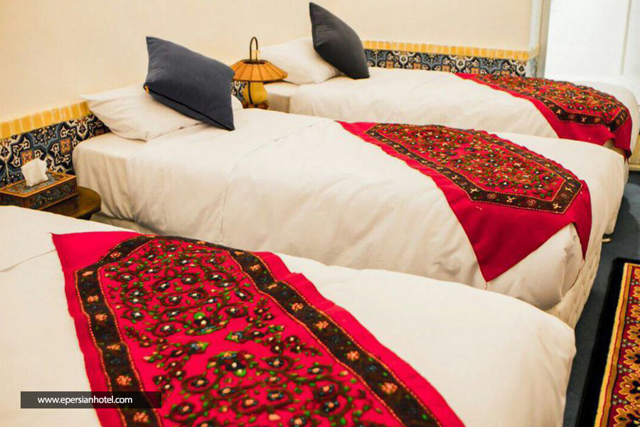 هتل شهباز کرمان اتاق سه تخته