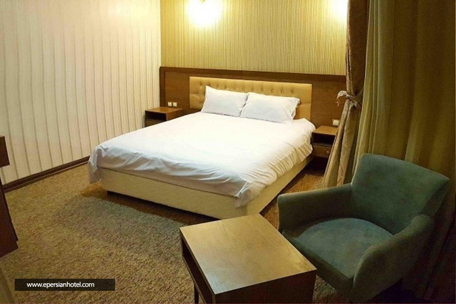 هتل آزادی خرم آباد اتاق دو تخته