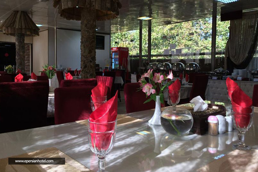 هتل ایرانیان قزوین رستوران
