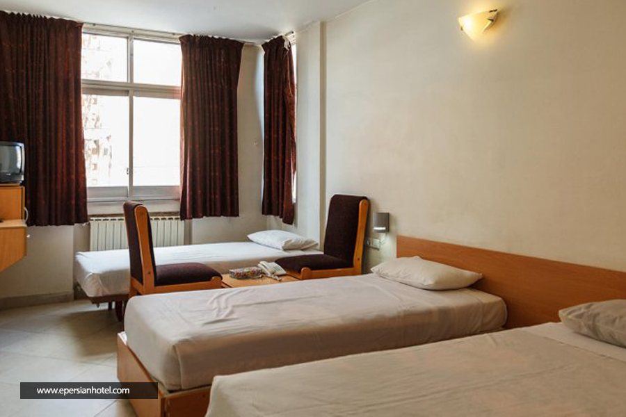هتل آریانا شیراز اتاق سه تخته