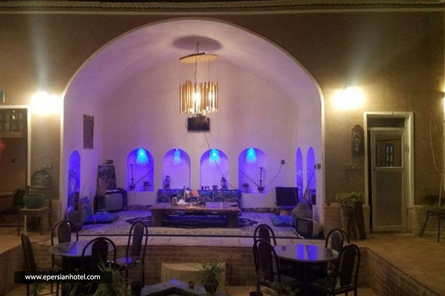اقامتگاه بومگردی خانه شما یزد نمای بیرونی
