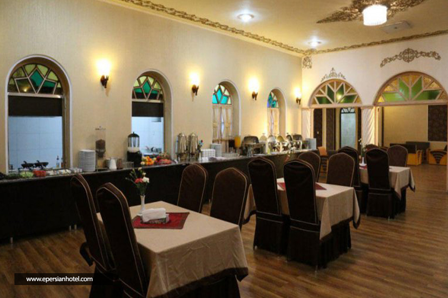 هتل پارسیان یزد رستوران