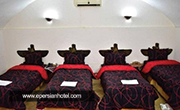 other-hotel/yazd/roz/rooms/fourbed.jpg