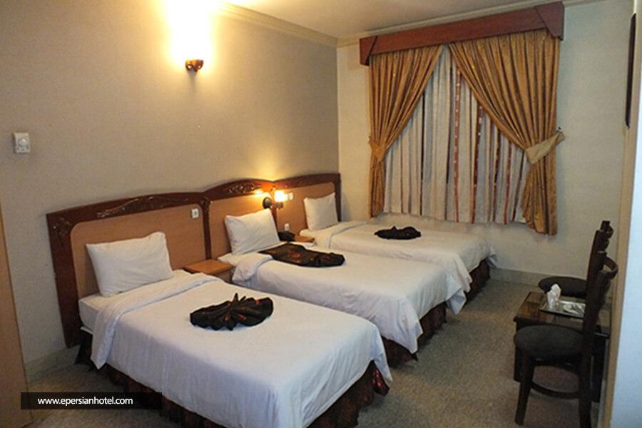 هتل پارمیدامشهد اتاق سه تخته