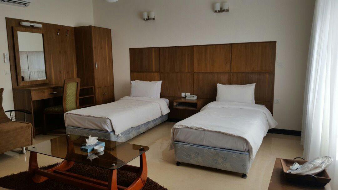 هتل جهانگردی شیراز اتاق دو تخته