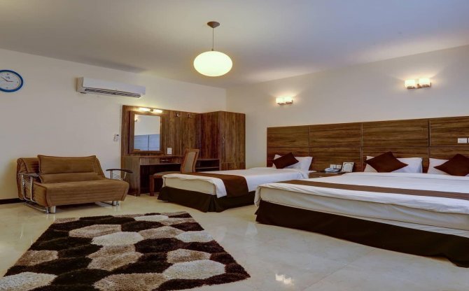 هتل جهانگردی شیراز اتاق سه تخته