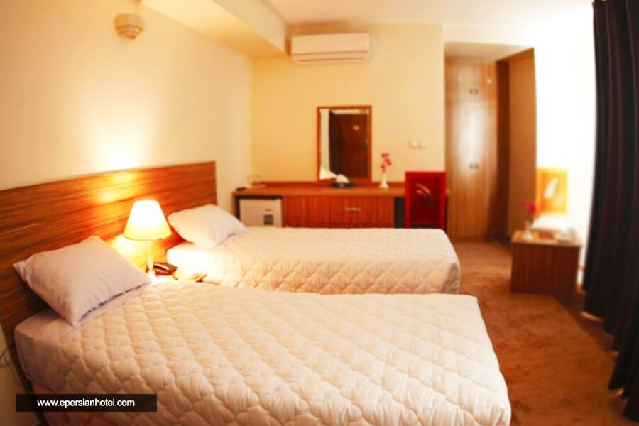 هتل نصیر الملک شیراز اتاق دو تخته