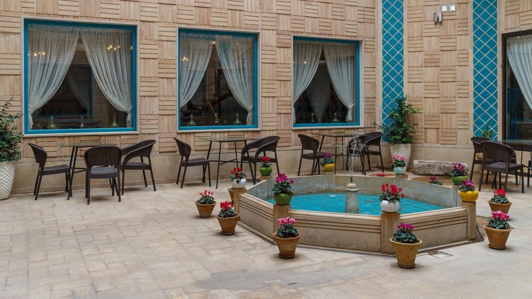 هتل وکیل شیراز نما