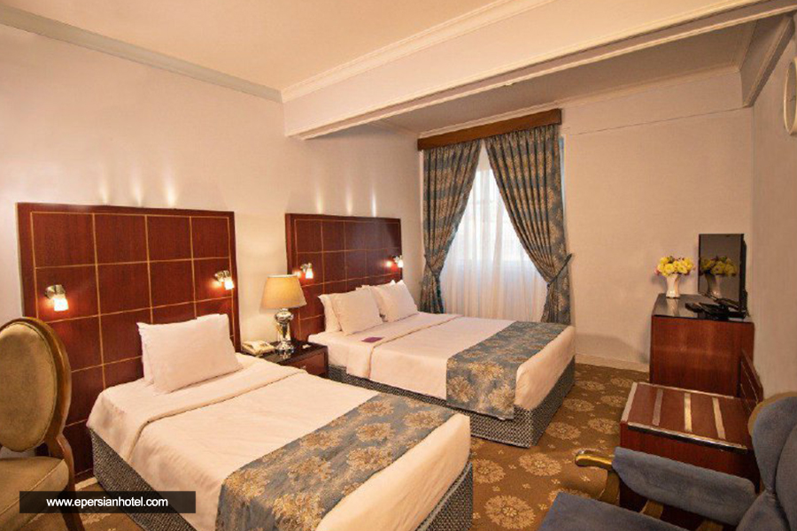 هتل تارا مشهد اتاق سه تخته 