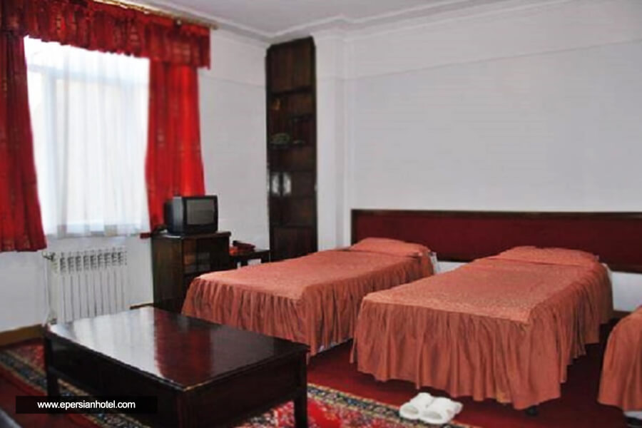 هتل پژوهش تهران اتاق سه تخته 