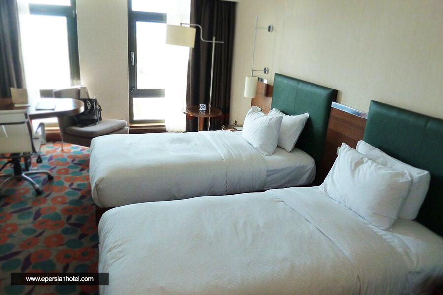 اتاق دو تخته هتل دابل تری بای هیلتون وان
