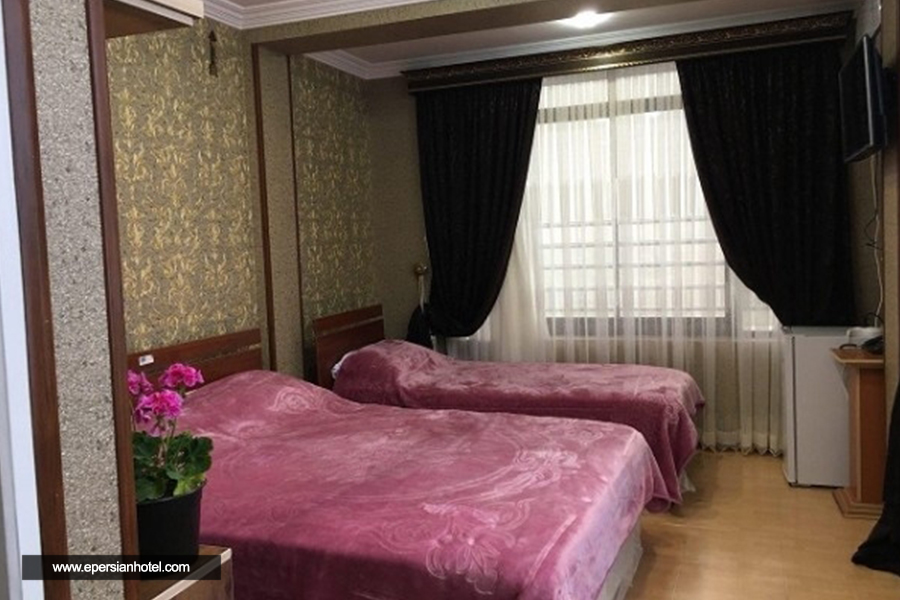 <br />
<b>Notice</b>:  Undefined index: caption in <b>/home/epersian/public_html/epersianhotel/pages/hotel/v2/section/main.php</b> on line <b>118</b><br />
