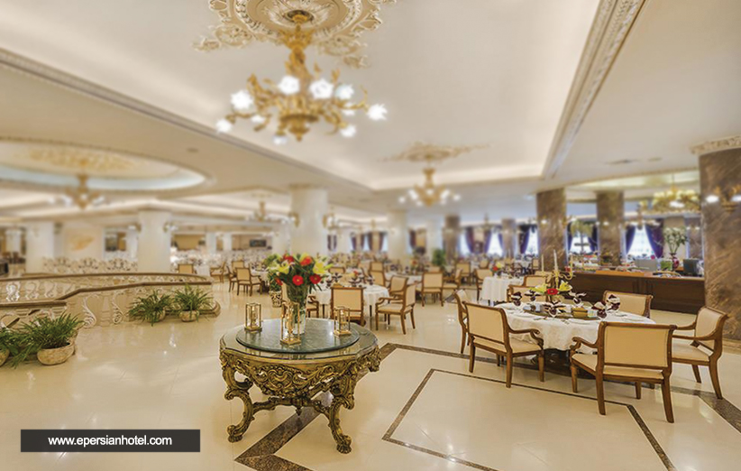 رستوران ترنم هتل قصر طلایی مشهد