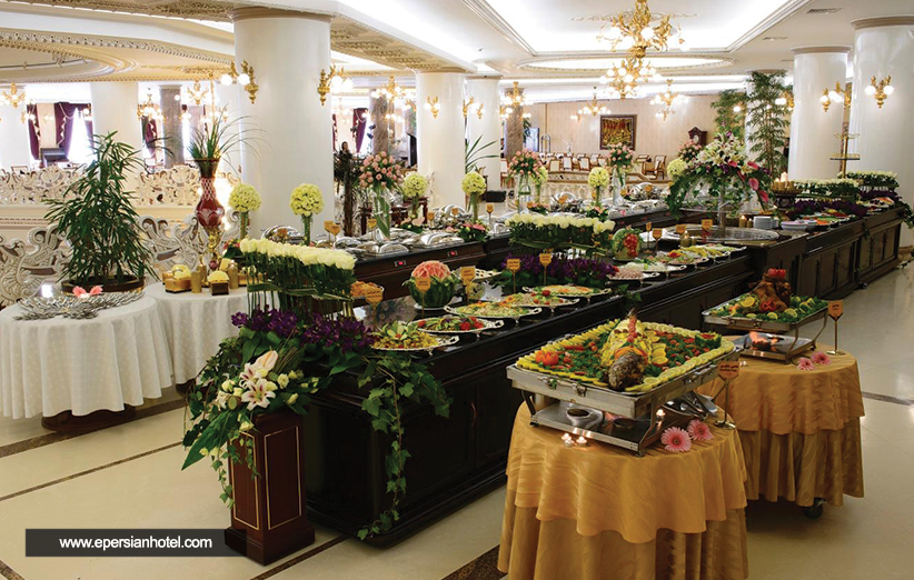 رستوران ضیافت هتل قصر طلایی مشهد