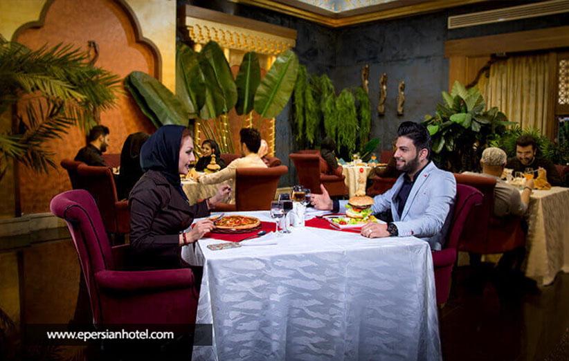 رستوران هتل درویشی