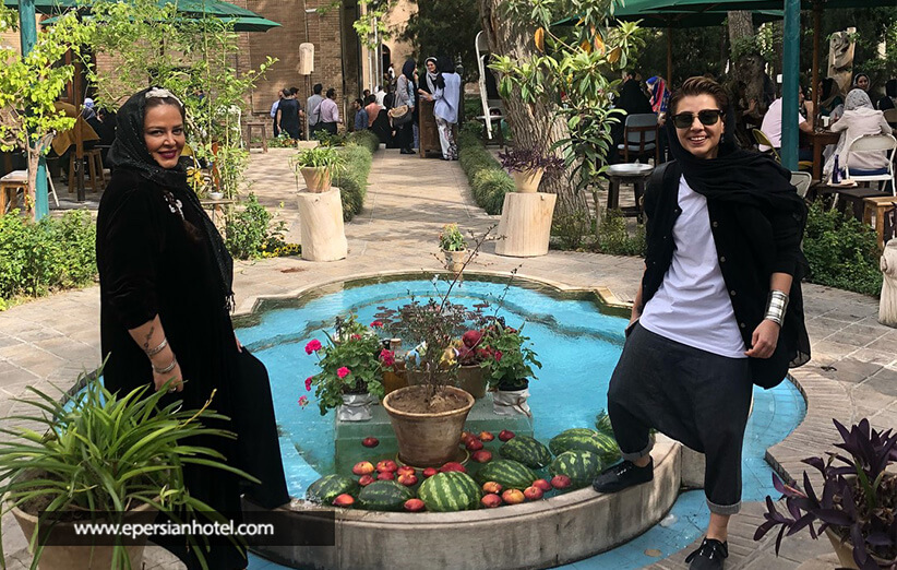 بهاره رهنما و دخترش در نگارستان