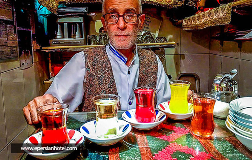 کوچکترین قهوه خانه دنیا در پایتخت ایران